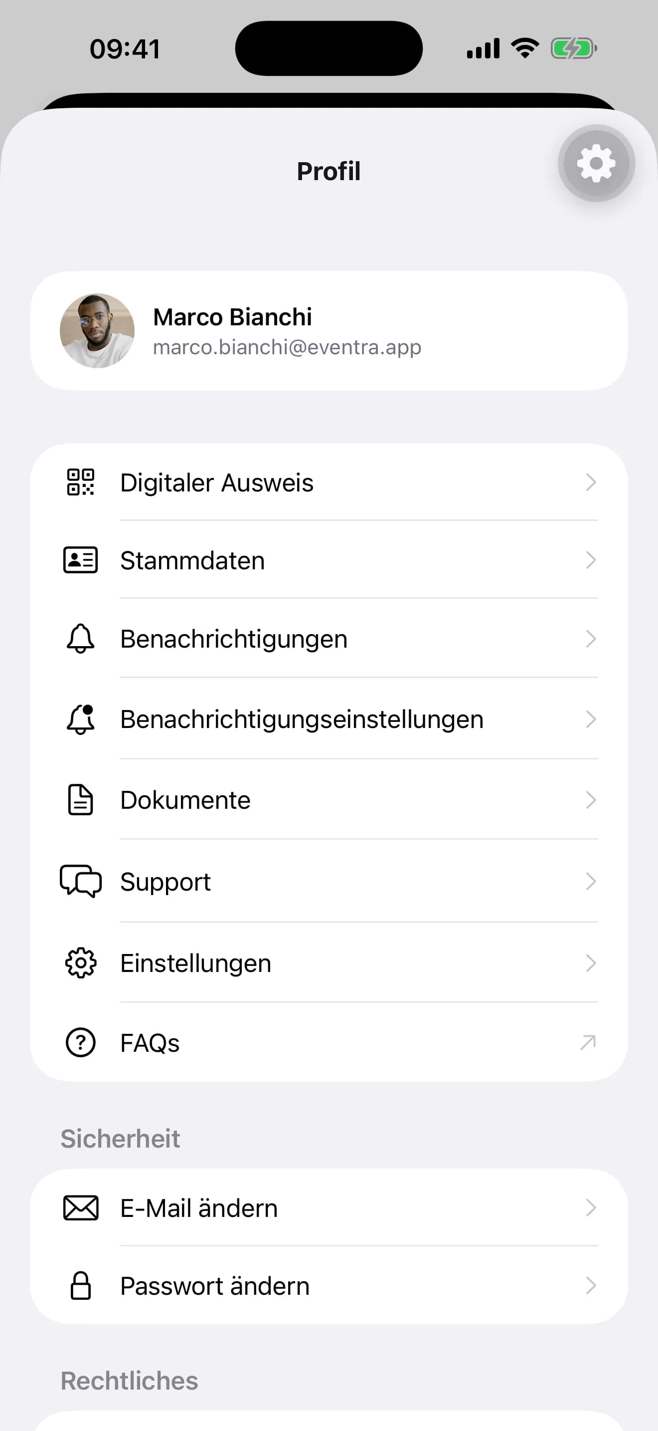 Profil und Stammdaten in der Crew-App