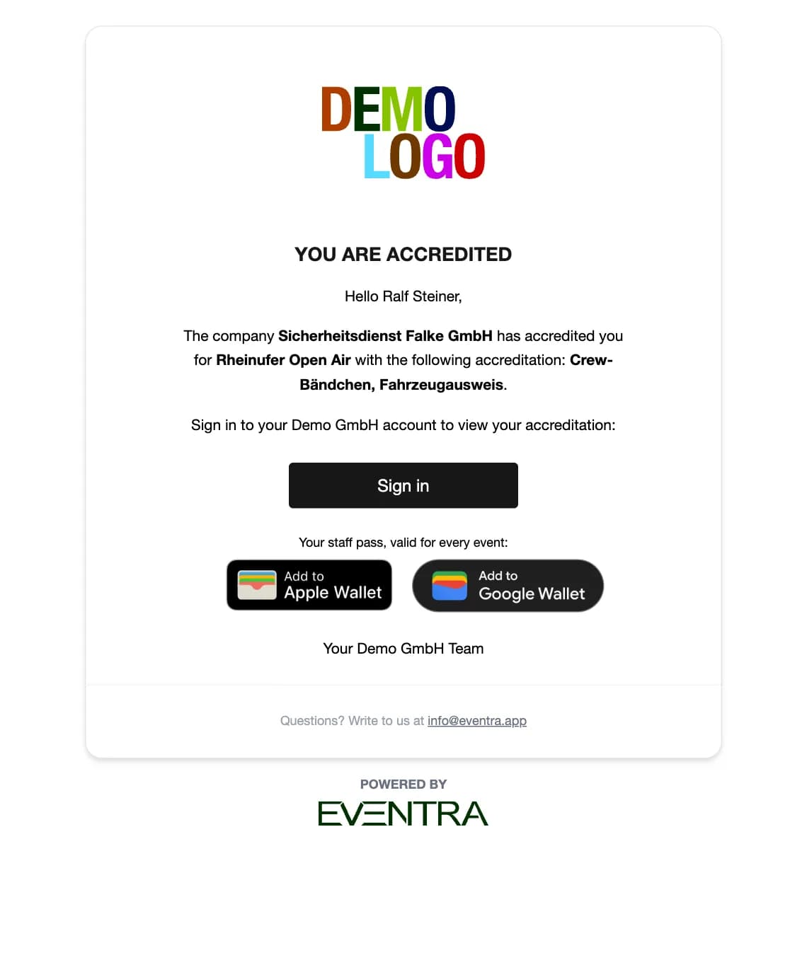 Correo de acreditación con pase para Apple y Google Wallet